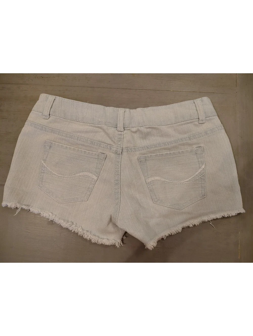 SO Women's Denim Shorts size 7